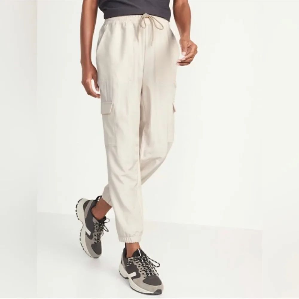 Old Navy High-Waisted StretchTech Cargo Jogger Pants NEW Plus Size 2X